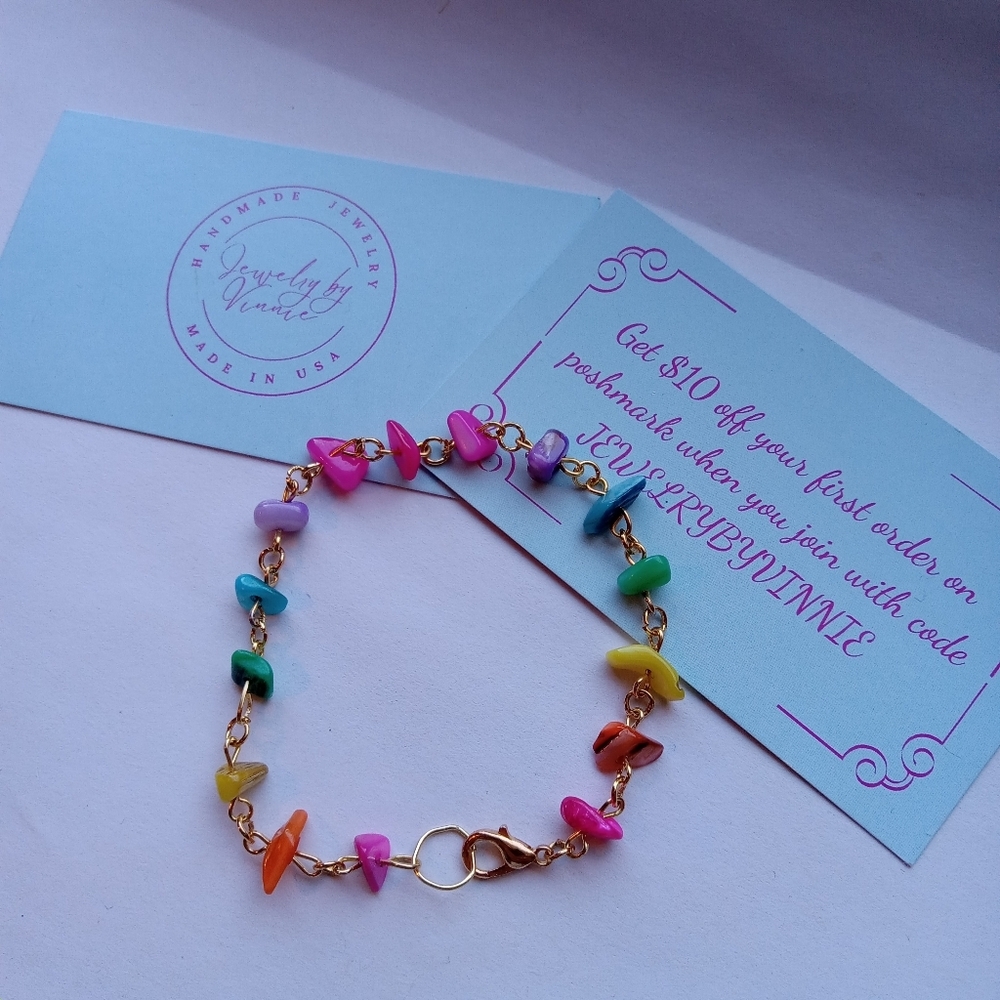 Hand Crafted Multicolor Beaded Bracelet - Picture 3 of 10